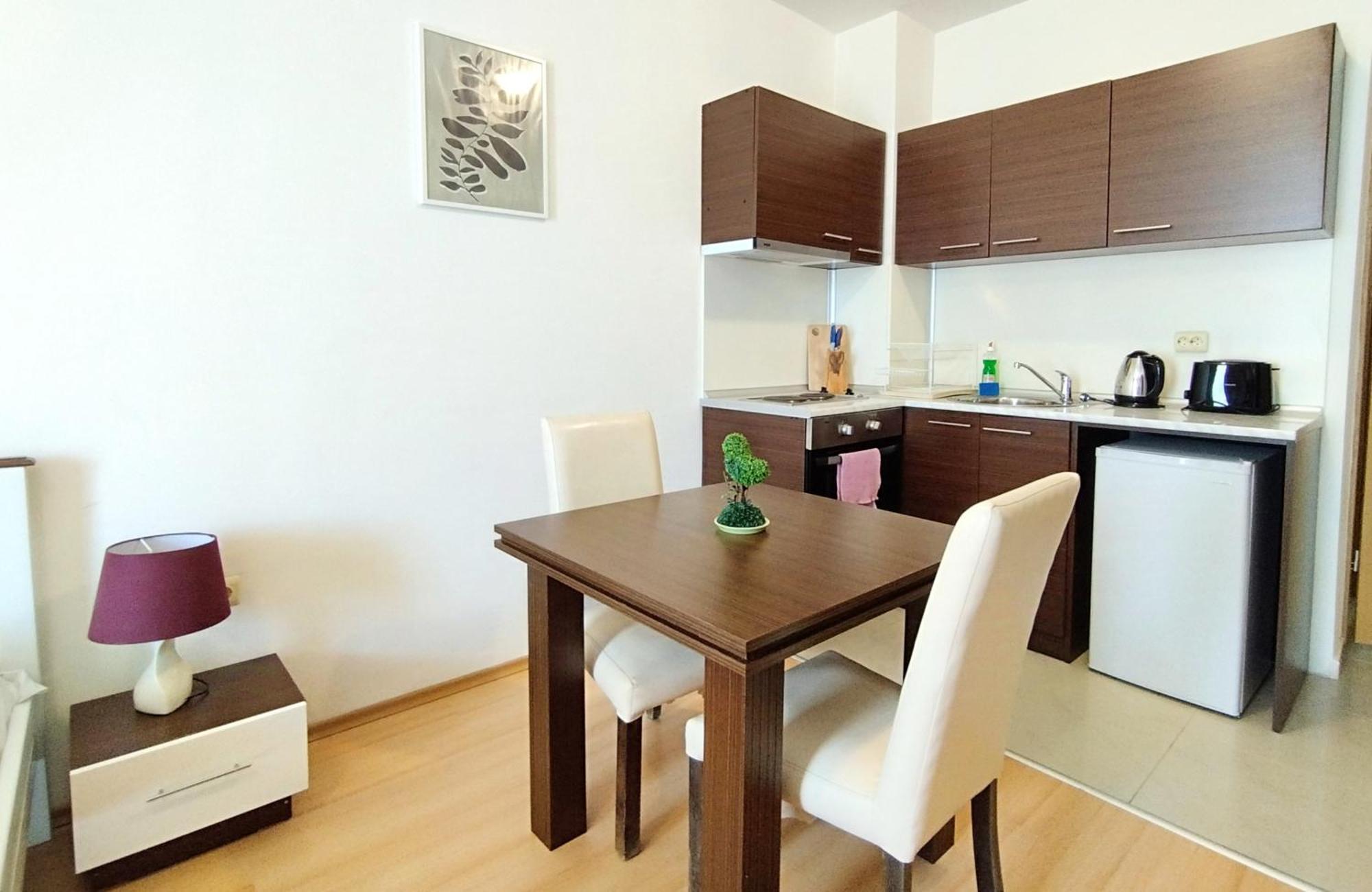 סאני ביץ' New Line Village Apartments חדר תמונה